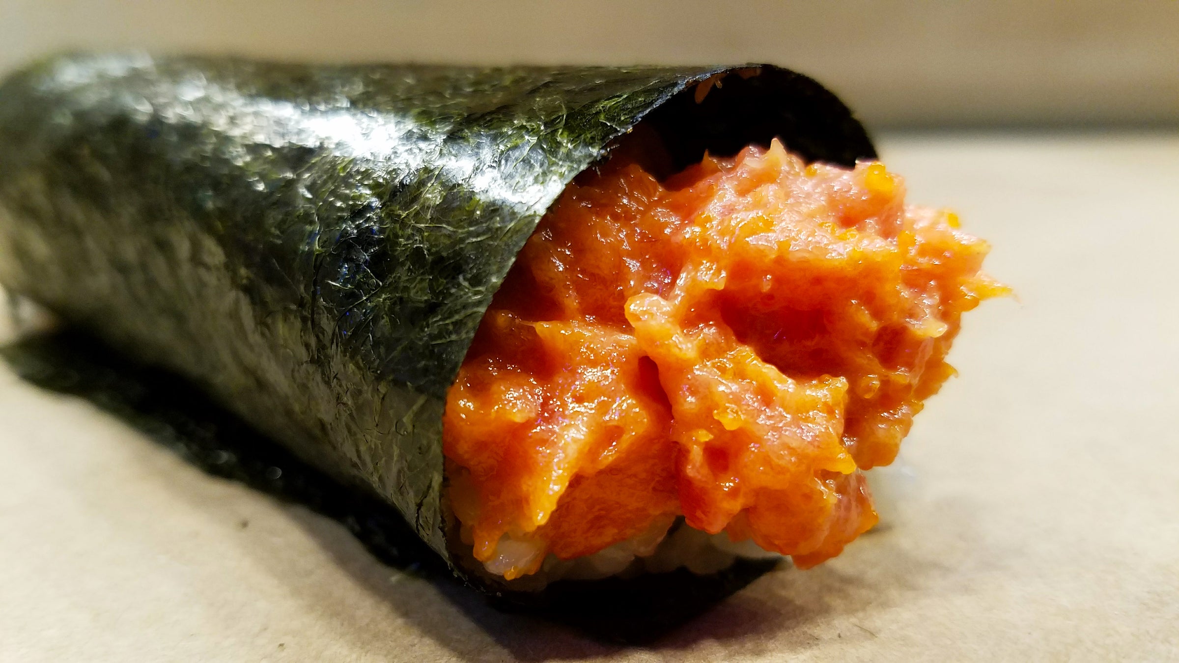 Spicy Scallop Hand Roll